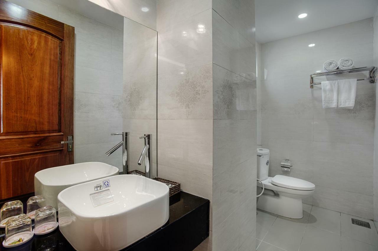 Sky Star Hotel Da Nang Zewnętrze zdjęcie